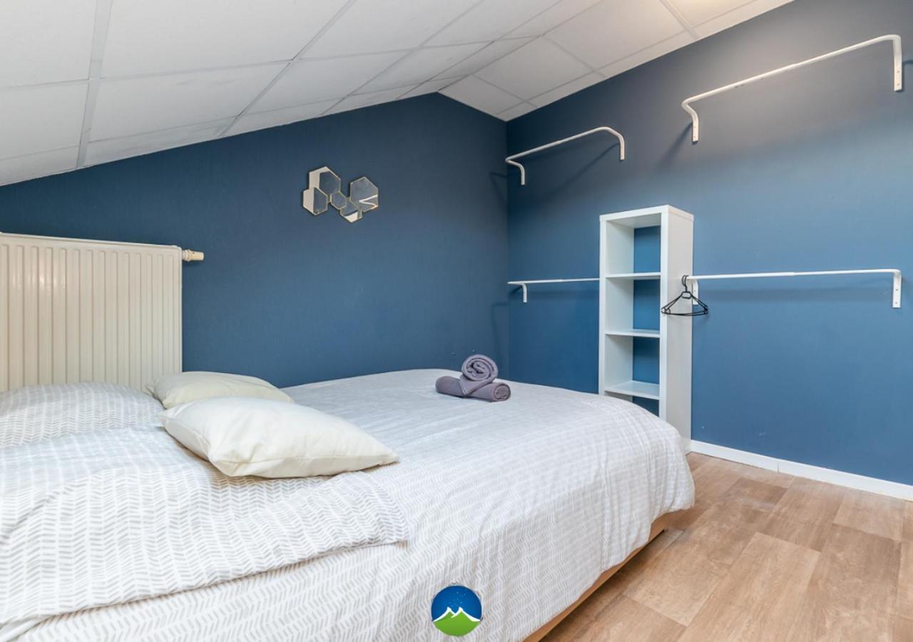 3 Appts - 3 A 7 Lits - Parfait 6 A 10 Pers - Max 26 Pers - 1 Immeuble - Convivialite, Rentabilite ------ English - 3 Apts - 3 To 7 Beds - Ideal For 6 To 10 Guests - Up To 26 - Same Building - Friendly, Flexible Hettange-Grande Exterior photo